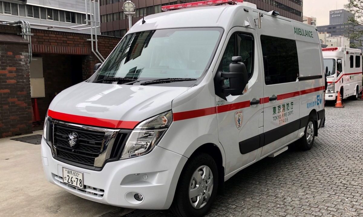 electric-ambulance-japan-nissan-tokyo-firefighters-shoboshi-fire-department-gruau-e1590571224201
