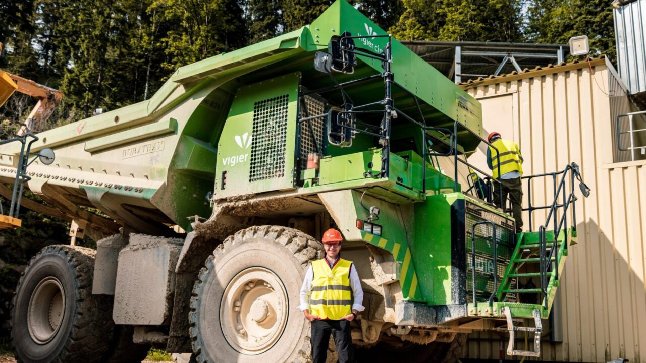 The "eDumper" is a beast -- 110 tons heavy when fully loaded and powered by a 4.5-ton all-electric battery, this dump truck prototype is the largest electric vehicle (EV) in the world.